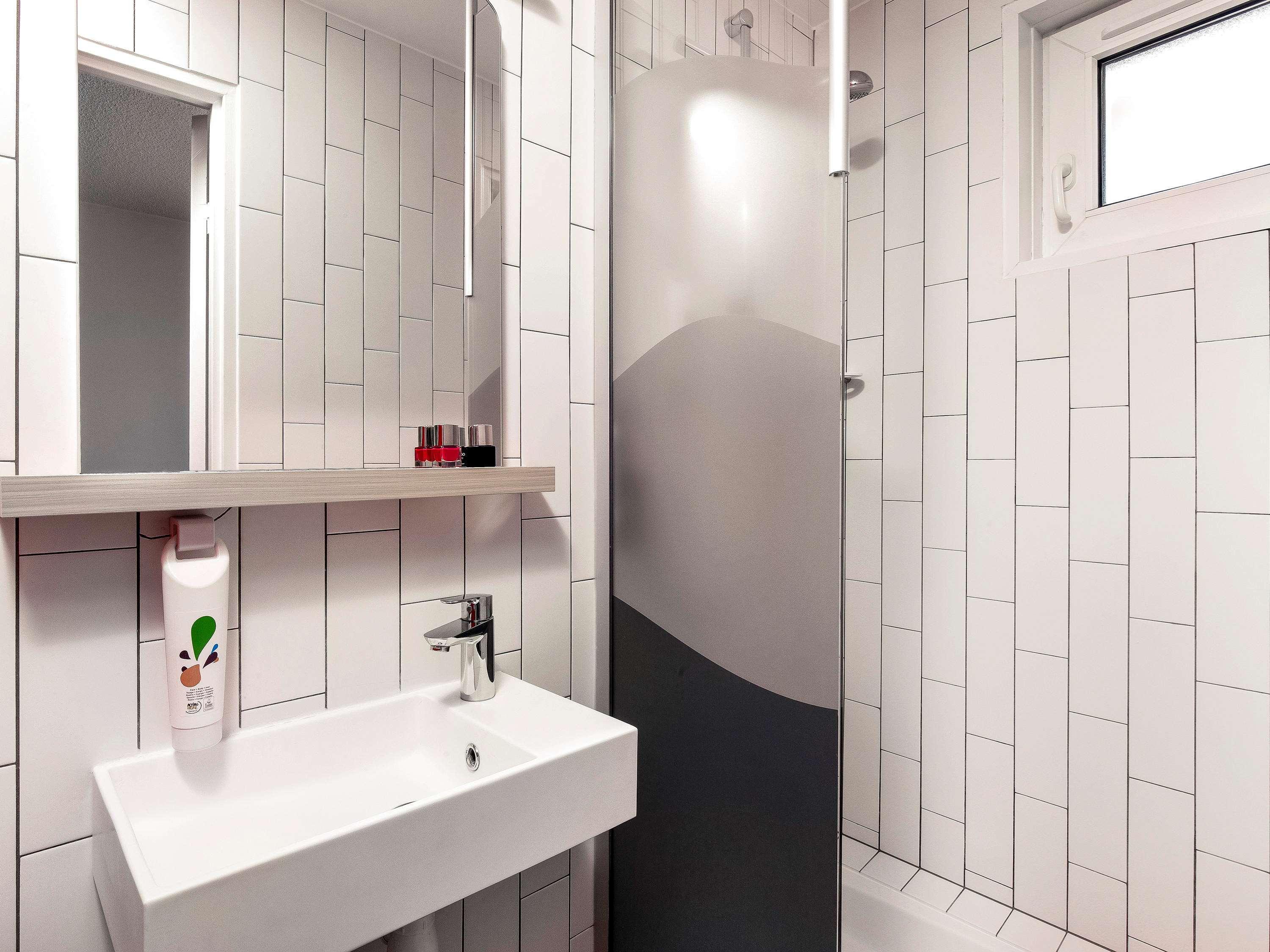 Hotel Ibis Styles Vichy Centre Zewnętrze zdjęcie