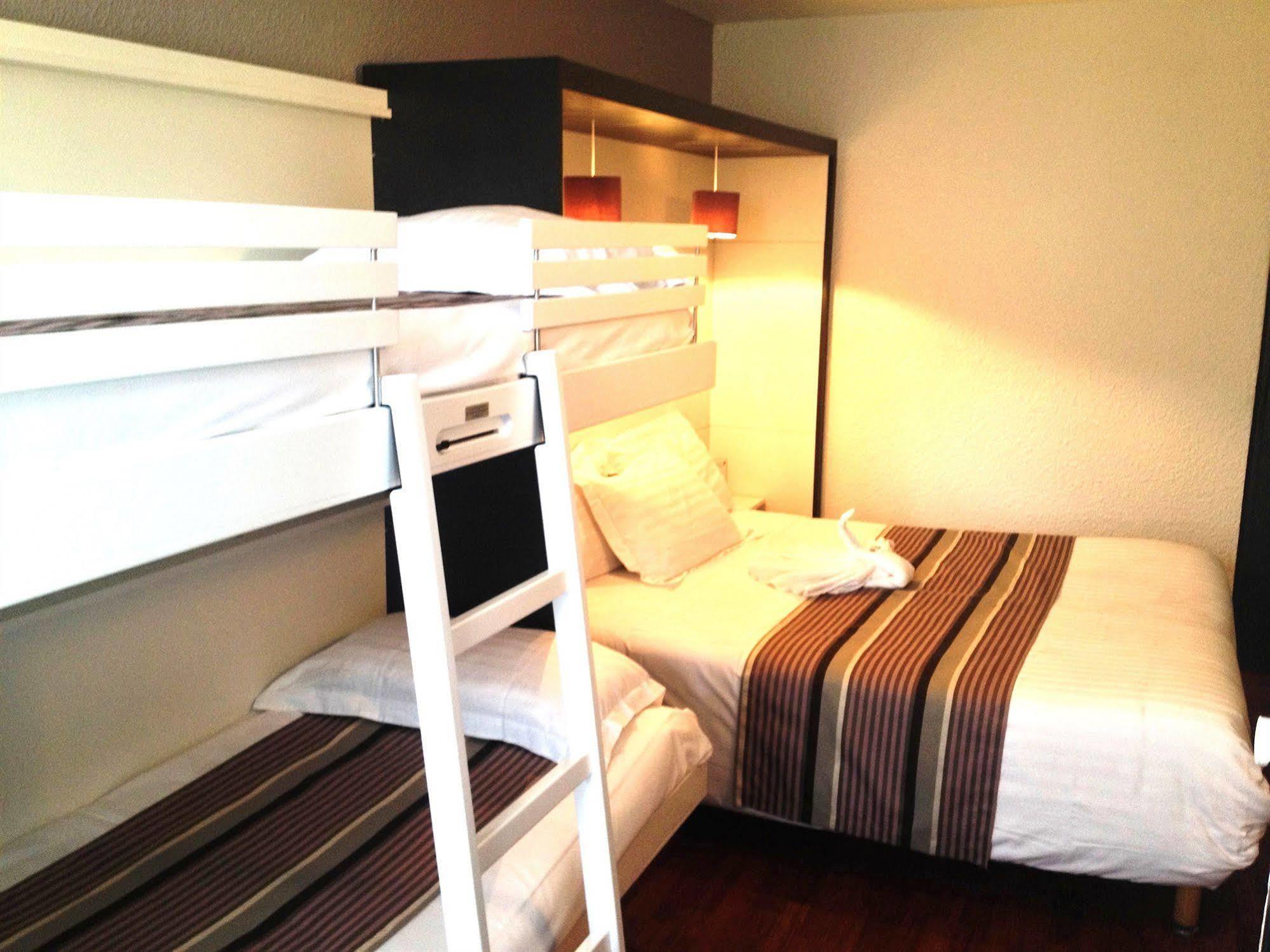 Hotel Ibis Styles Vichy Centre Zewnętrze zdjęcie